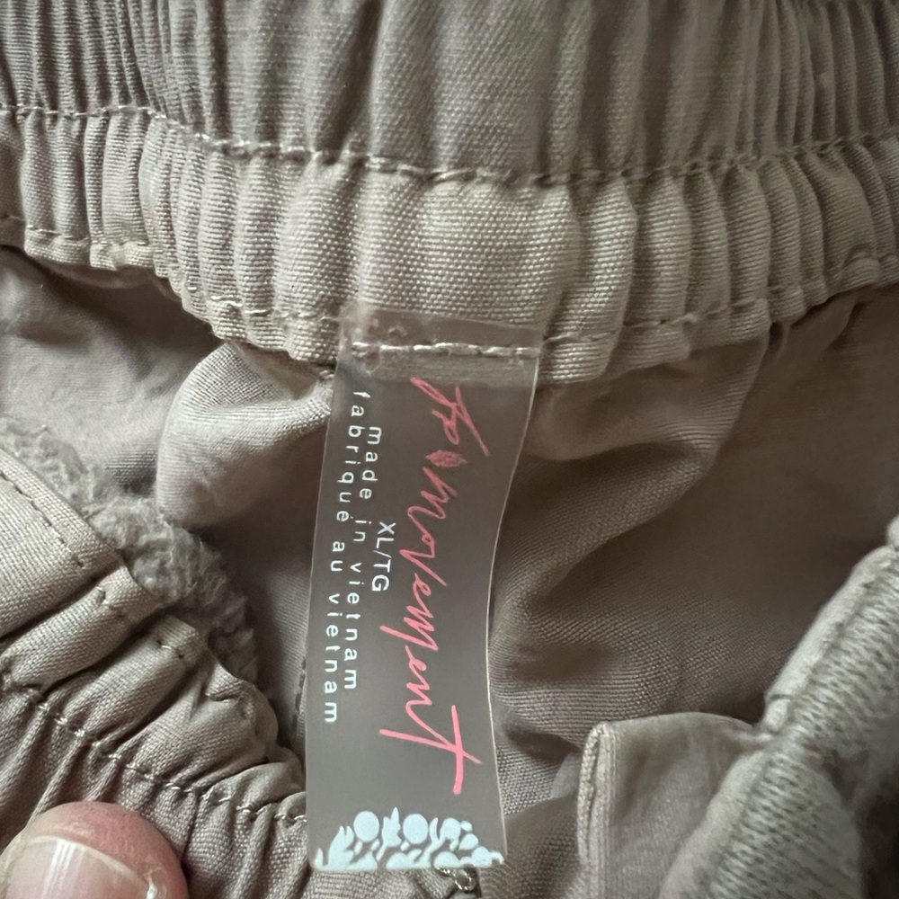 Free People Movement Buckle Down Joggers NWOT, dark Tan size XL - Picture 5 of 10